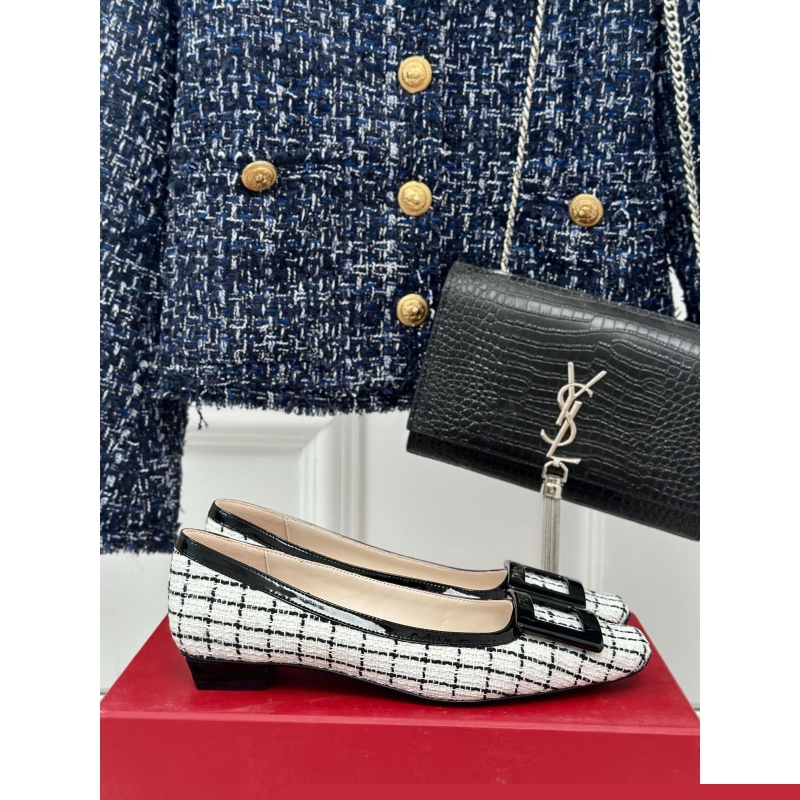 roger u1u1er flat shoes